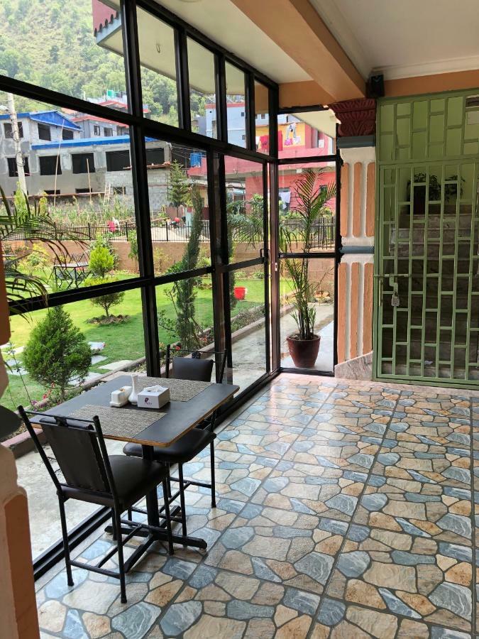 Hotel Blue Magnet Pokhara Exterior photo